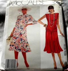 2408 BABY BUNTINGS,HAT FLAPS OR NOT PATTERN 13-24 LB